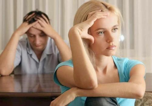 郑州侦探：没离婚女方借的钱男方应该还吗